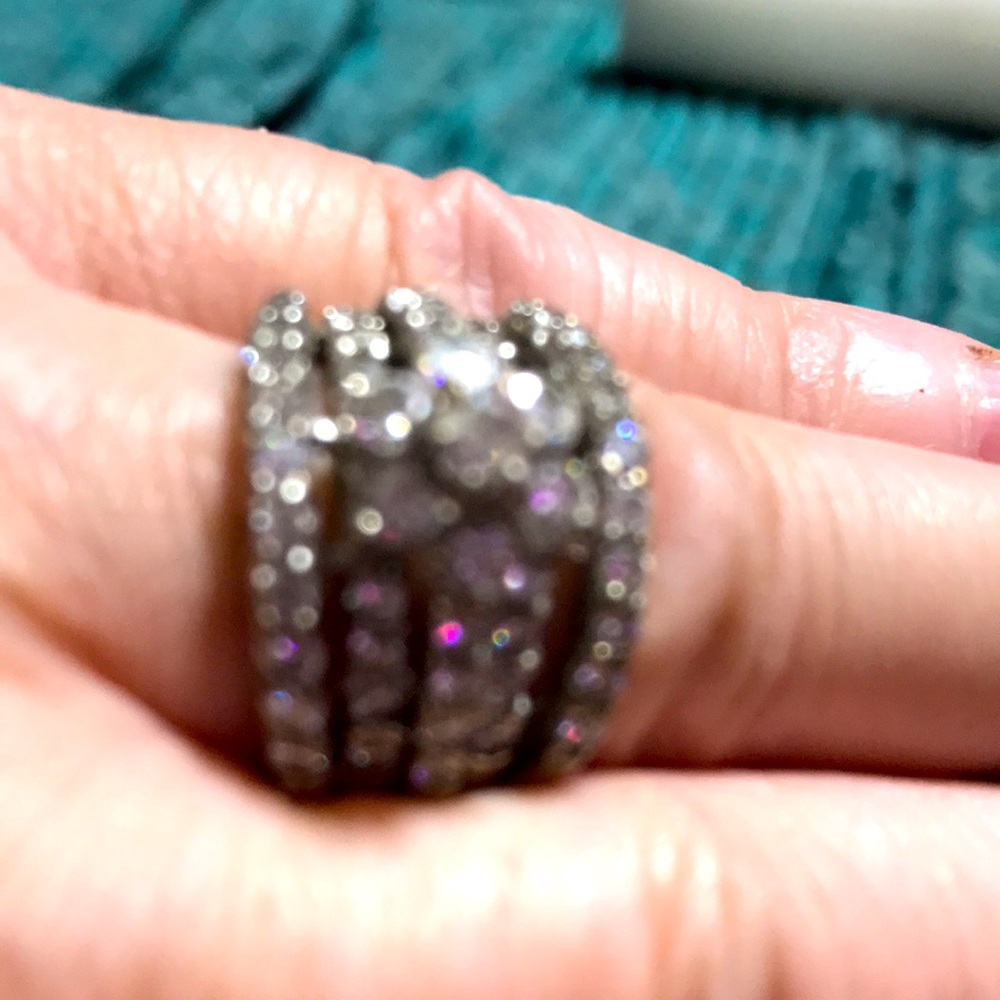 Rhinestone ring - Picture 4 of 4